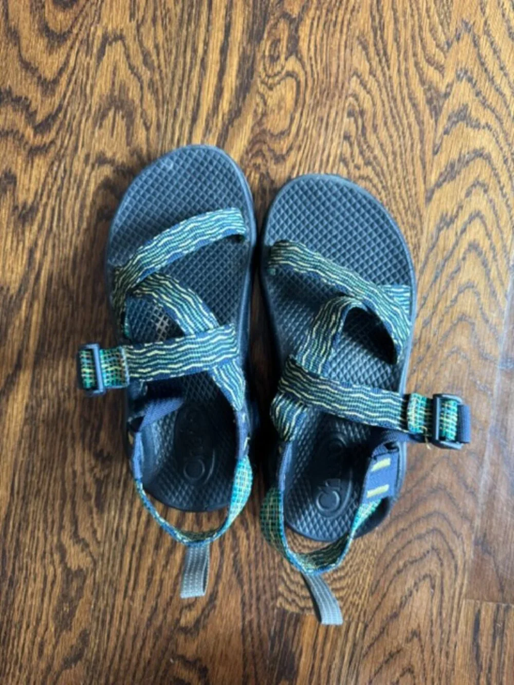 Kids Chaco Z/Volv (Zig-Zag Pattern Sandals